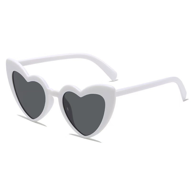 Heart-Shaped Sunglasses - Trendy Retro Fashion Eyewear